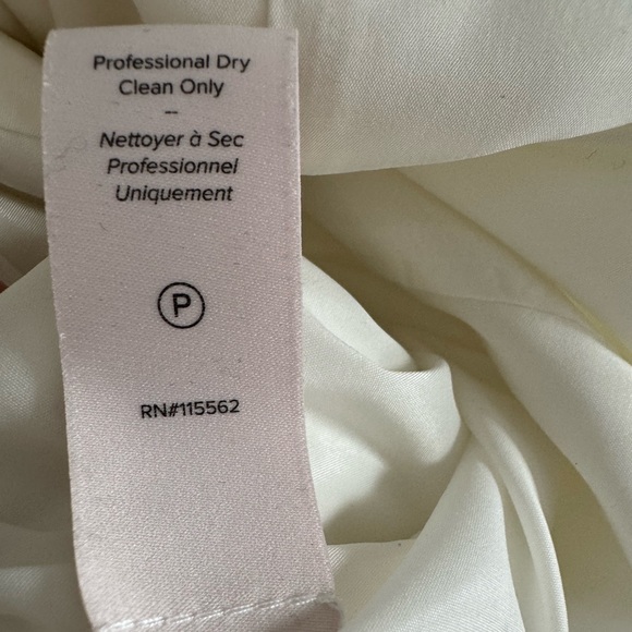 Cinq à Sept Gown - Picture 8 of 9